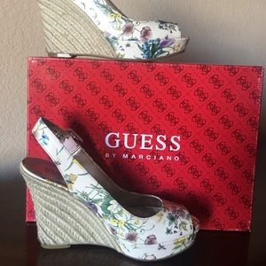 Guess Floral Wedge, Espadrille. Size 6